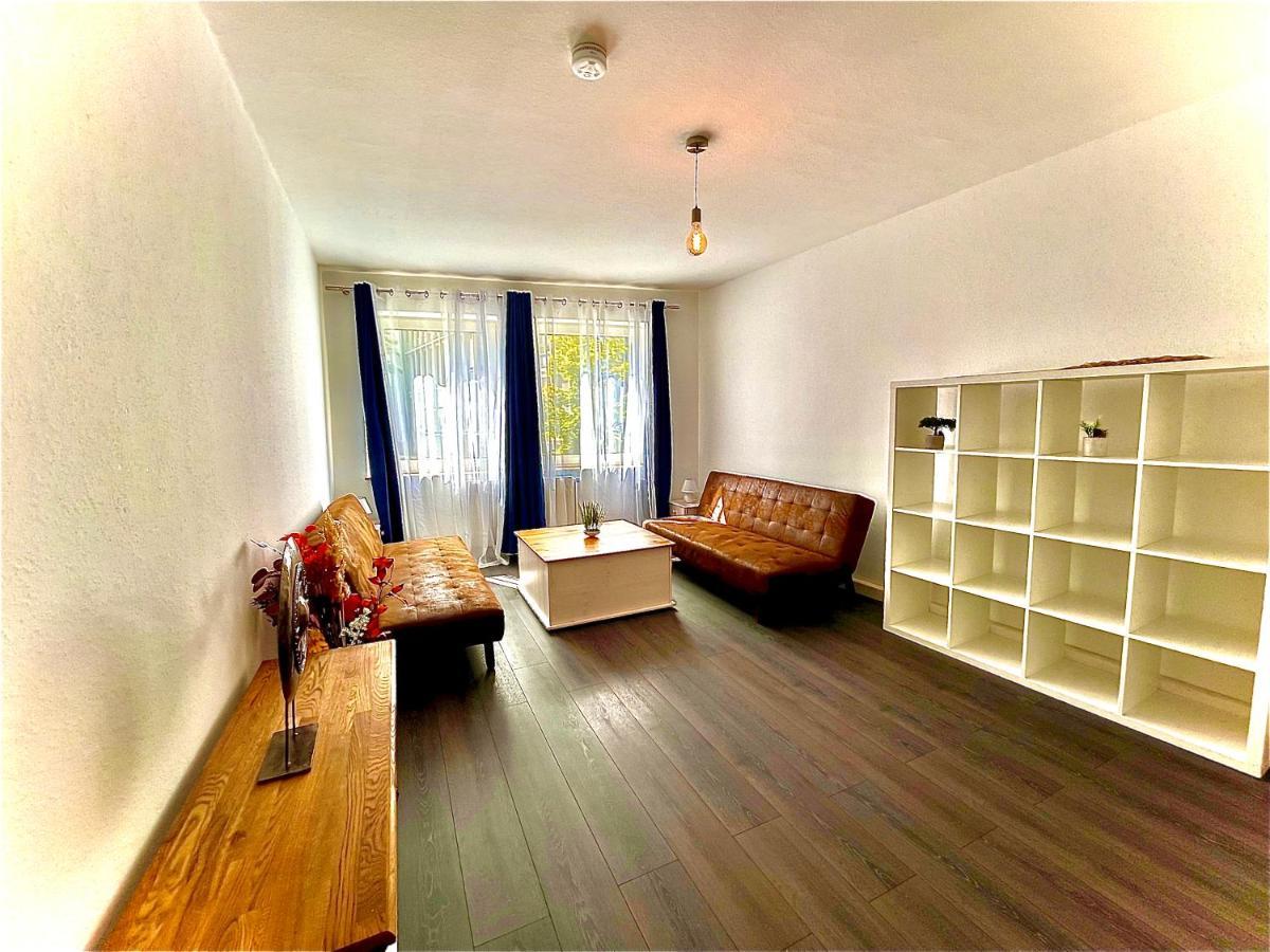 Geraeumige Wohnung Im Herzen Kassels Extérieur photo